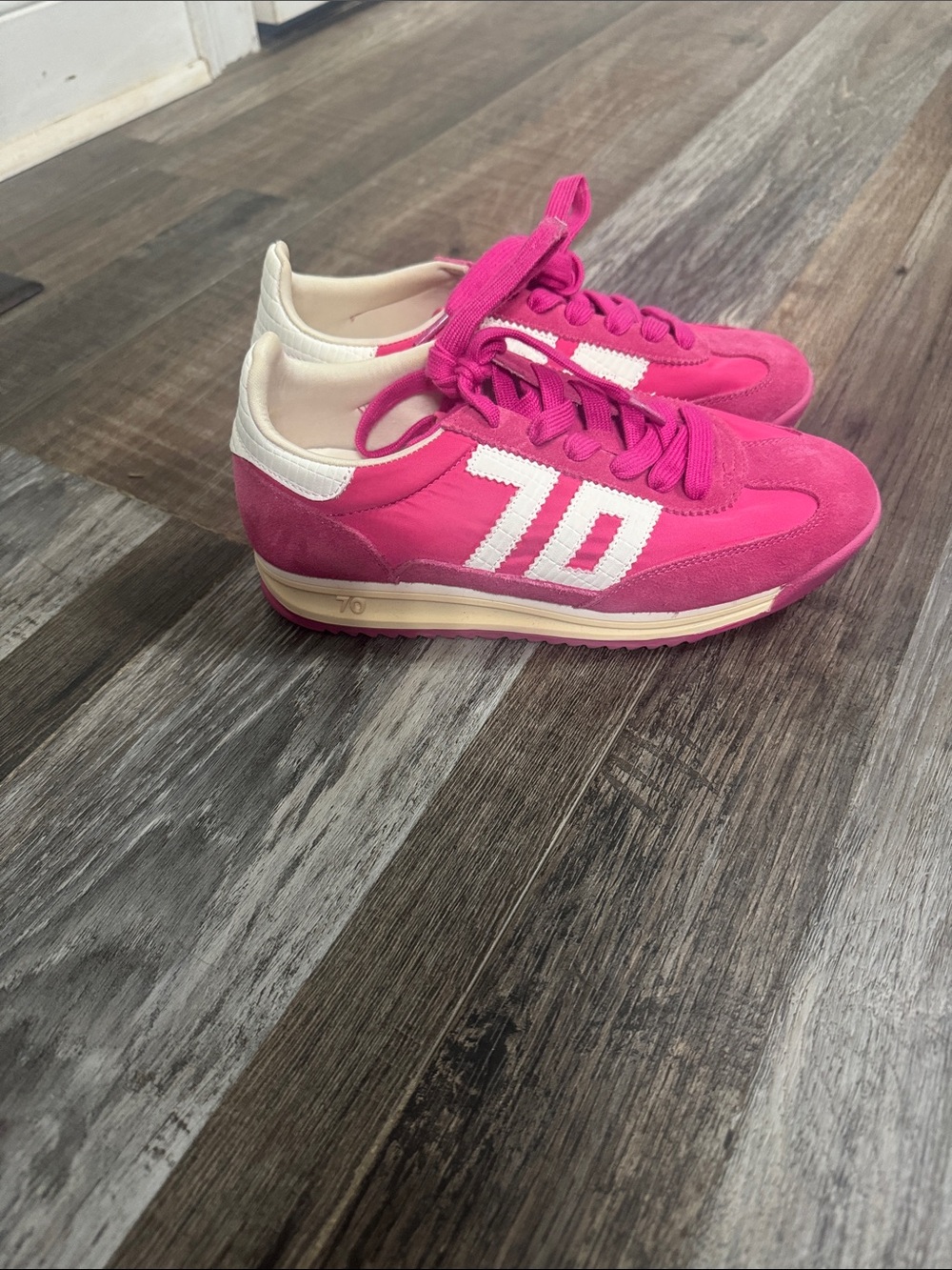 Back 70: BARKLEY JOGGER sneakers, size 36(6)